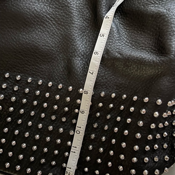 Unique and RARE Burberry tote with leather and metallic rivet - Picture 11 of 16